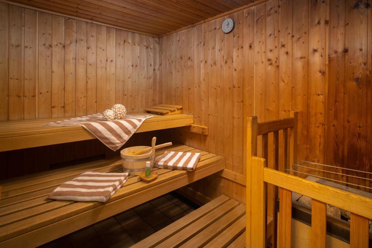 Hotel-Pension Schattberg Saalbach-Hinterglemm Exterior photo