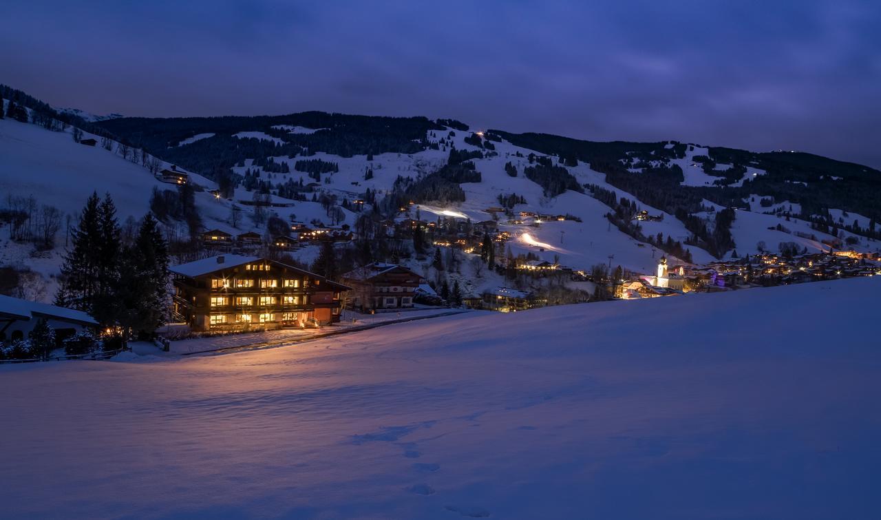 Hotel-Pension Schattberg Saalbach-Hinterglemm Exterior photo